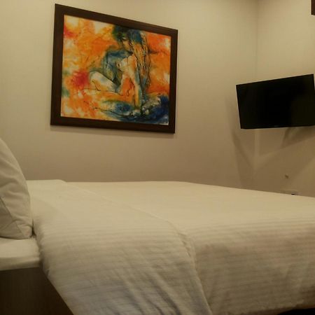 Blue Beach Hotel Wadduwa Quarto foto