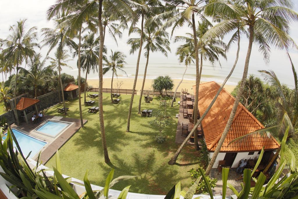 Blue Beach Hotel Wadduwa Exterior foto